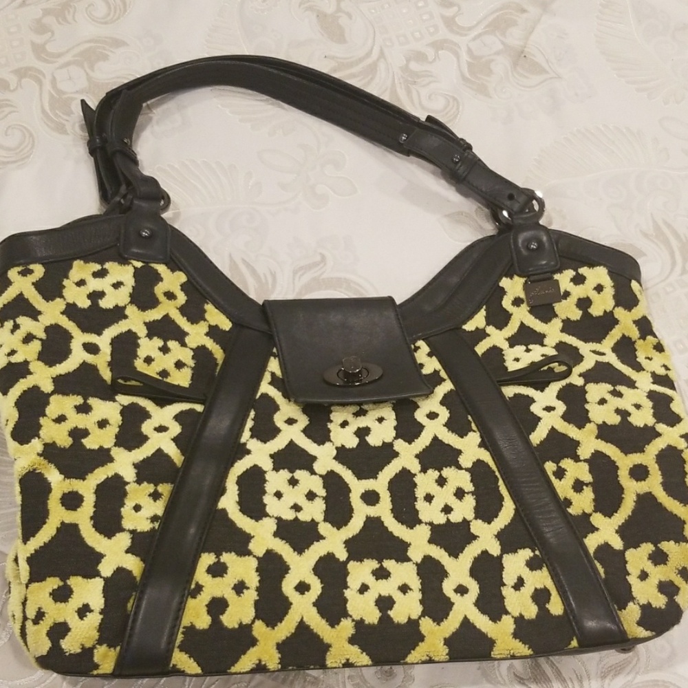 Petunia Hudson Hobo-Midnight Saffron